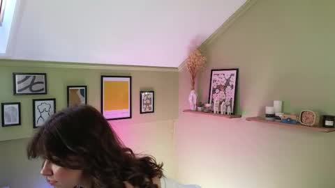 Kira online show from 03-13-26, 08:10