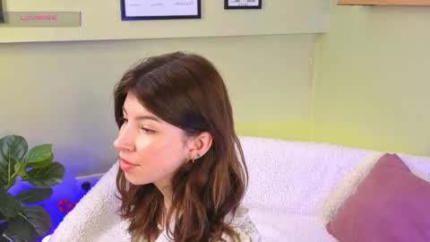 Kira online show from 04-06-26, 08:15