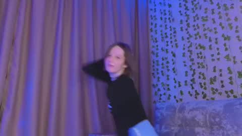 C0ralynx online show from 12-04-25, 02:15