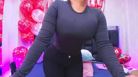 Carolina online show from 02-12-25, 03:07