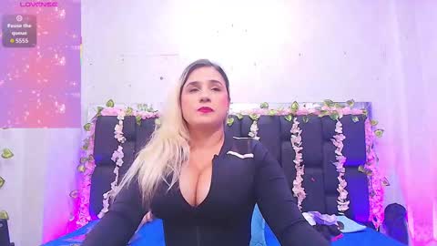 Carolina online show from 10-03-25, 03:14