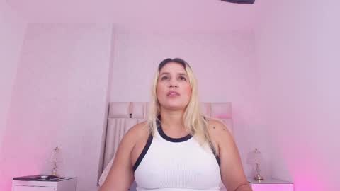 Carolina online show from 04-12-26, 03:00