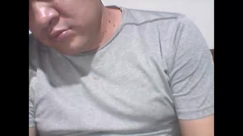 Snapshot of cachito83915 chatting on 01-18-26, 04:05 Cachudosexy online show from 01-18-26, 04:05