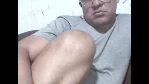 Snapshot of cachito83915 chatting on 02-11-26, 05:01 Cachudosexy online show from 02-11-26, 05:01