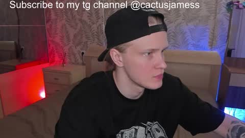 Snapshot of cactusjames_69 chatting on 11-15-25, 06:26 James online show from 11-15-25, 06:26