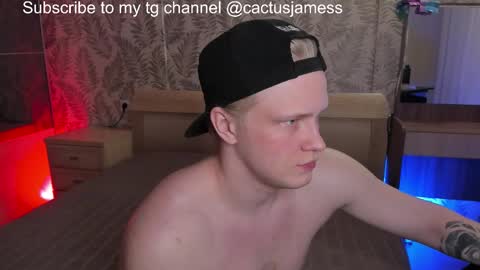Snapshot of cactusjames_69 chatting on 02-07-26, 01:48 James online show from 02-07-26, 01:48