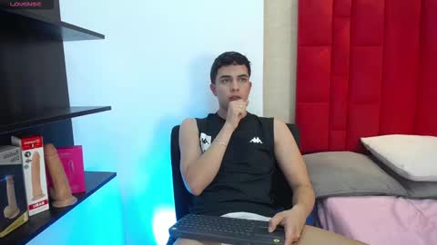 Snapshot of cady_hot chatting on 12-04-25, 09:23 Cady online show from 12-04-25, 09:23