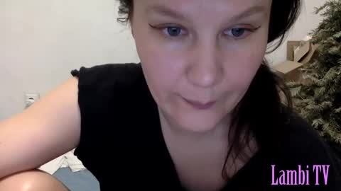 Snapshot of caffeinated_lamb chatting on 03-10-25, 07:29 Lamb online show from 03-10-25, 07:29