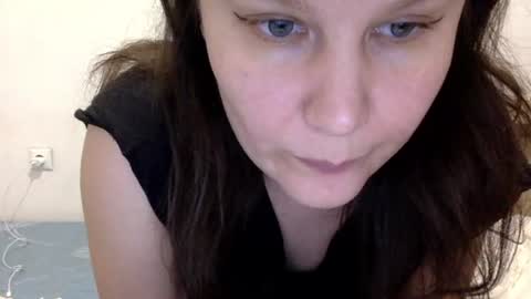 Snapshot of caffeinated_lamb chatting on 10-21-25, 05:57 Lamb online show from 10-21-25, 05:57