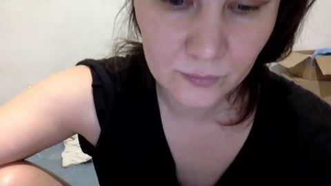 Snapshot of caffeinated_lamb chatting on 11-26-25, 07:04 Lamb online show from 11-26-25, 07:04