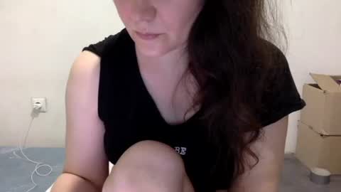 Snapshot of caffeinated_lamb chatting on 08-04-26, 05:48 Lamb online show from 08-04-26, 05:48