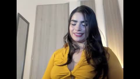 caitlingomez0 online show from 06-12-26, 01:48