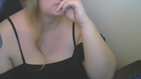 Calie online show from 06-12-26, 11:14