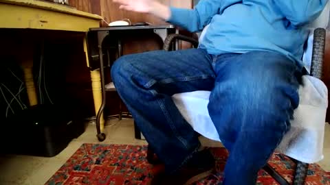 Snapshot of cali1962 chatting on 01-26-25, 10:46 Cal online show from 01-26-25, 10:46