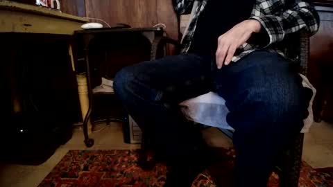 Snapshot of cali1962 chatting on 02-02-25, 10:49 Cal online show from 02-02-25, 10:49