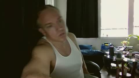 Snapshot of caligrown1154 chatting on 06-03-26, 01:08 caligrown1154 online show from 06-03-26, 01:08