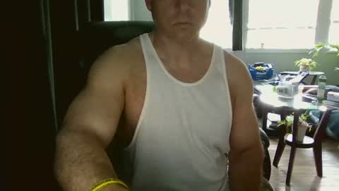 Snapshot of caligrown1154 chatting on 06-03-26, 02:33 caligrown1154 online show from 06-03-26, 02:33