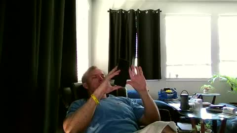 Snapshot of caligrown1154 chatting on 06-08-26, 12:47 caligrown1154 online show from 06-08-26, 12:47