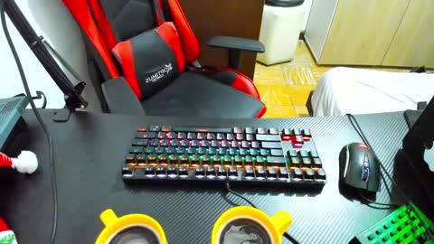 Snapshot of calihotcaliente27 chatting on 01-25-25, 11:23 calihotcaliente27 online show from 01-25-25, 11:23