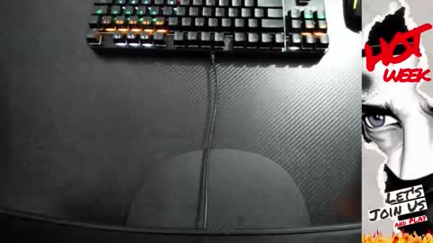 Snapshot of calihotcaliente27 chatting on 09-25-25, 11:36 calihotcaliente27 online show from 09-25-25, 11:36