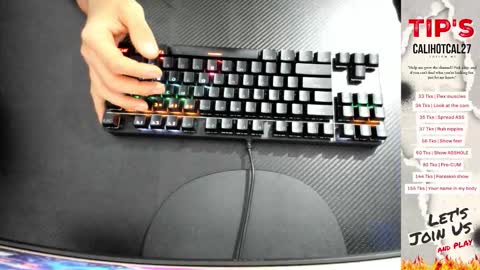 Snapshot of calihotcaliente27 chatting on 10-02-25, 10:44 calihotcaliente27 online show from 10-02-25, 10:44