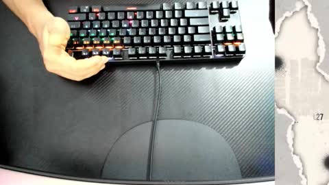 Snapshot of calihotcaliente27 chatting on 10-05-25, 11:30 calihotcaliente27 online show from 10-05-25, 11:30