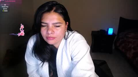 Snapshot of caliope_goddess1 chatting on 03-12-25, 09:34 caliope_goddess1 online show from 03-12-25, 09:34