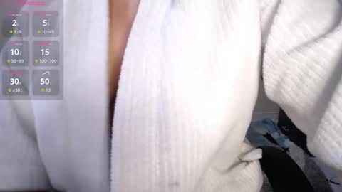 Snapshot of caliope_goddess1 chatting on 09-17-25, 10:06 caliope_goddess1 online show from 09-17-25, 10:06