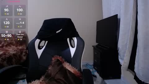 Snapshot of caliope_goddess1 chatting on 10-24-25, 10:00 caliope_goddess1 online show from 10-24-25, 10:00