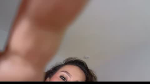 Snapshot of calipso_parisi chatting on 06-16-26, 02:52 Calipso Parisi online show from 06-16-26, 02:52