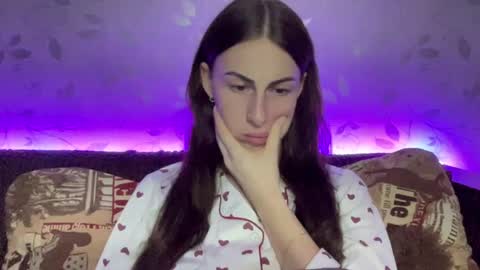 Anna online show from 01-10-25, 08:26