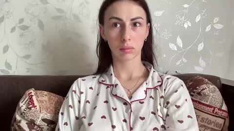 Anna online show from 03-06-25, 10:52