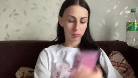 Anna online show from 11-28-25, 06:27