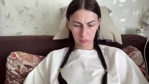 Anna online show from 04-07-26, 07:42