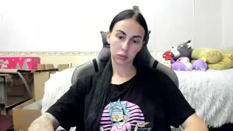 Snapshot of call_me_dad_ chatting on 07-16-26, 10:05 Anna online show from 07-16-26, 10:05