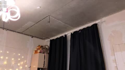 Dasha       inst       dasha is nice online show from 03-04-25, 12:50