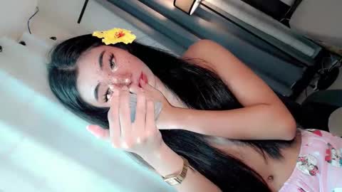 Snapshot of call_me_nina chatting on 05-27-26, 01:02 call_me_nina online show from 05-27-26, 01:02