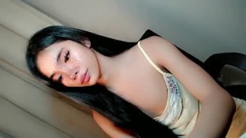 call_me_nina online show from 06-24-26, 12:20