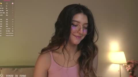 Snapshot of call_me_rosie chatting on 09-18-25, 03:30 online show from 09-18-25, 03:30