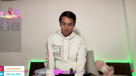 Snapshot of call_me_theo chatting on 09-10-25, 05:07 Mateo online show from 09-10-25, 05:07