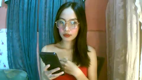 Freya online show from 04-06-26, 09:21