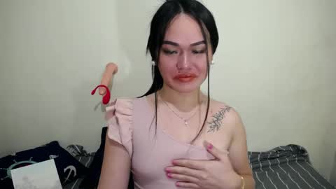 Snapshot of callme_mama chatting on 02-10-25, 01:24 Althea online show from 02-10-25, 01:24