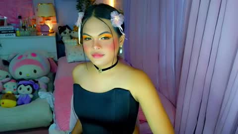 Snapshot of callme_mia chatting on 03-25-26, 04:18 Mia online show from 03-25-26, 04:18