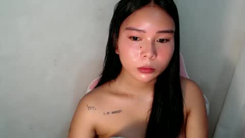 Snapshot of callme_remaxxx7 chatting on 10-14-25, 09:54 Rema online show from 10-14-25, 09:54