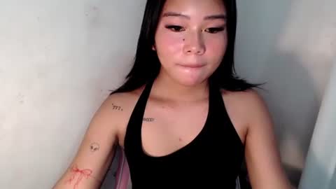 Snapshot of callme_remaxxx7 chatting on 10-20-25, 02:50 Rema online show from 10-20-25, 02:50