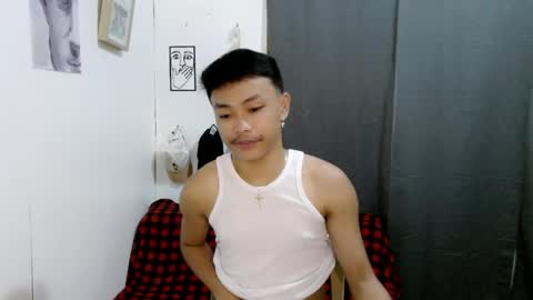 Snapshot of callmebabyceejay_ chatting on 05-20-26, 06:03 Ceejay online show from 05-20-26, 06:03