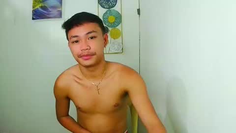 Snapshot of callmebabyceejay_ chatting on 05-23-26, 08:13 Ceejay online show from 05-23-26, 08:13