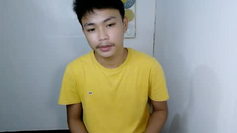 Snapshot of callmebabyceejay_ chatting on 06-26-26, 10:47 Ceejay online show from 06-26-26, 10:47