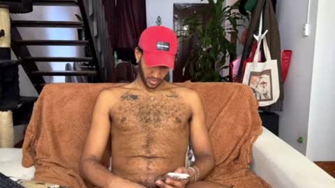 Snapshot of callmeby_lebron chatting on 07-08-26, 04:22 LeBron online show from 07-08-26, 04:22