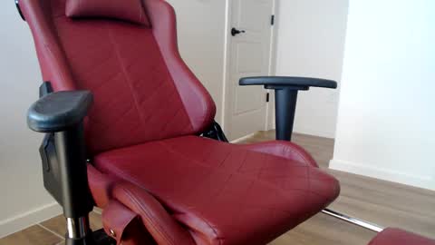 DesertBoy2023 online show from 09-15-25, 08:31